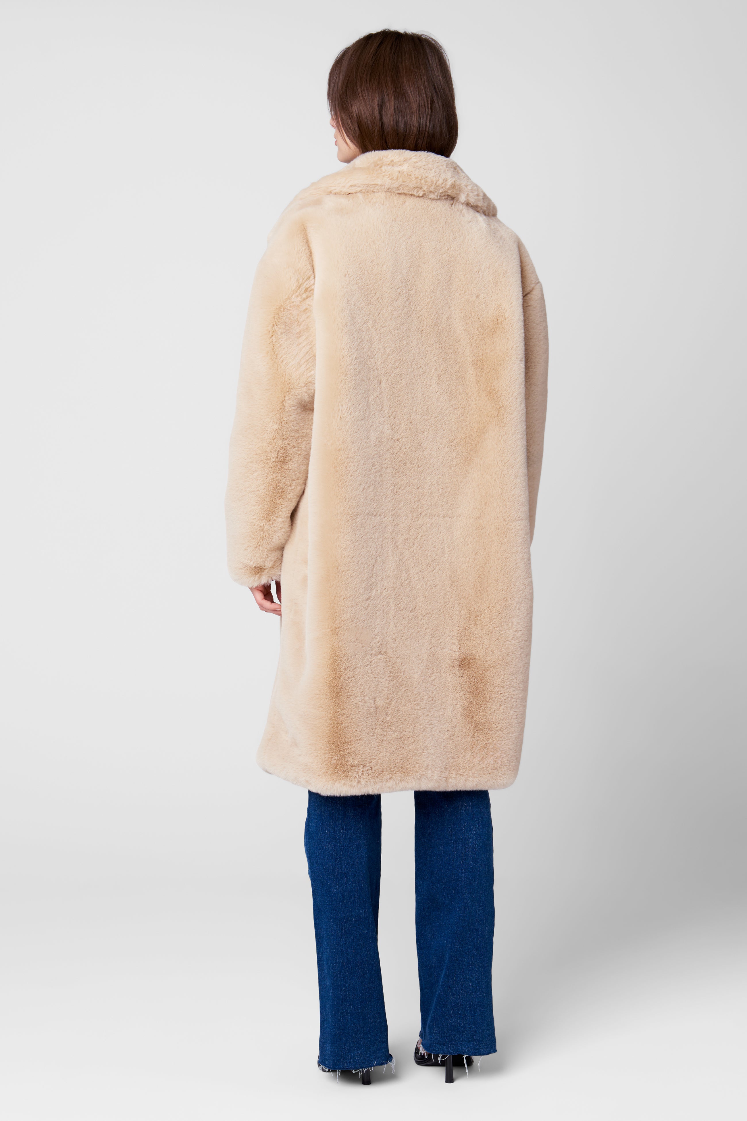 Oatmeal Crush Coat