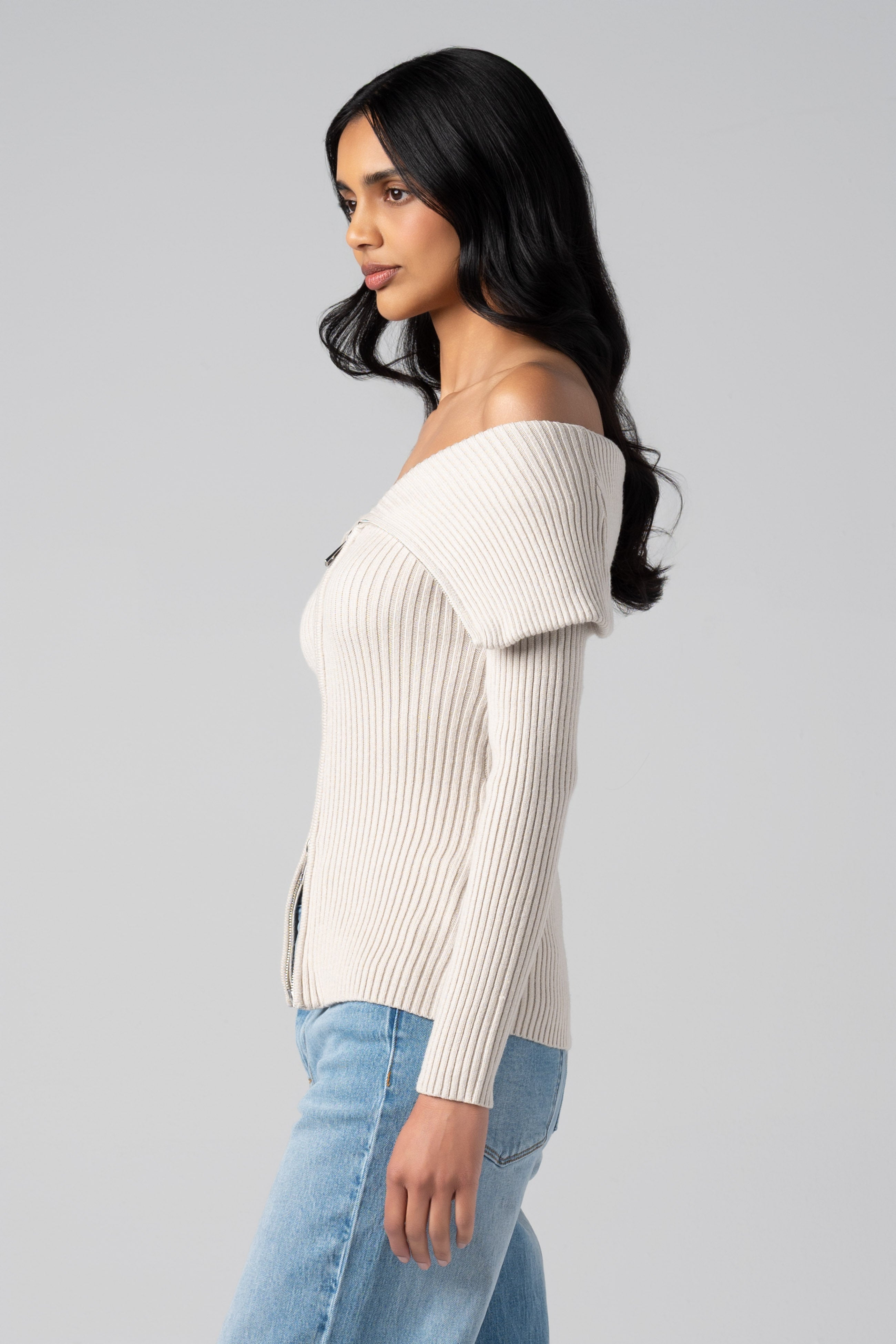CRYSTAL CLEAR SWEATERS