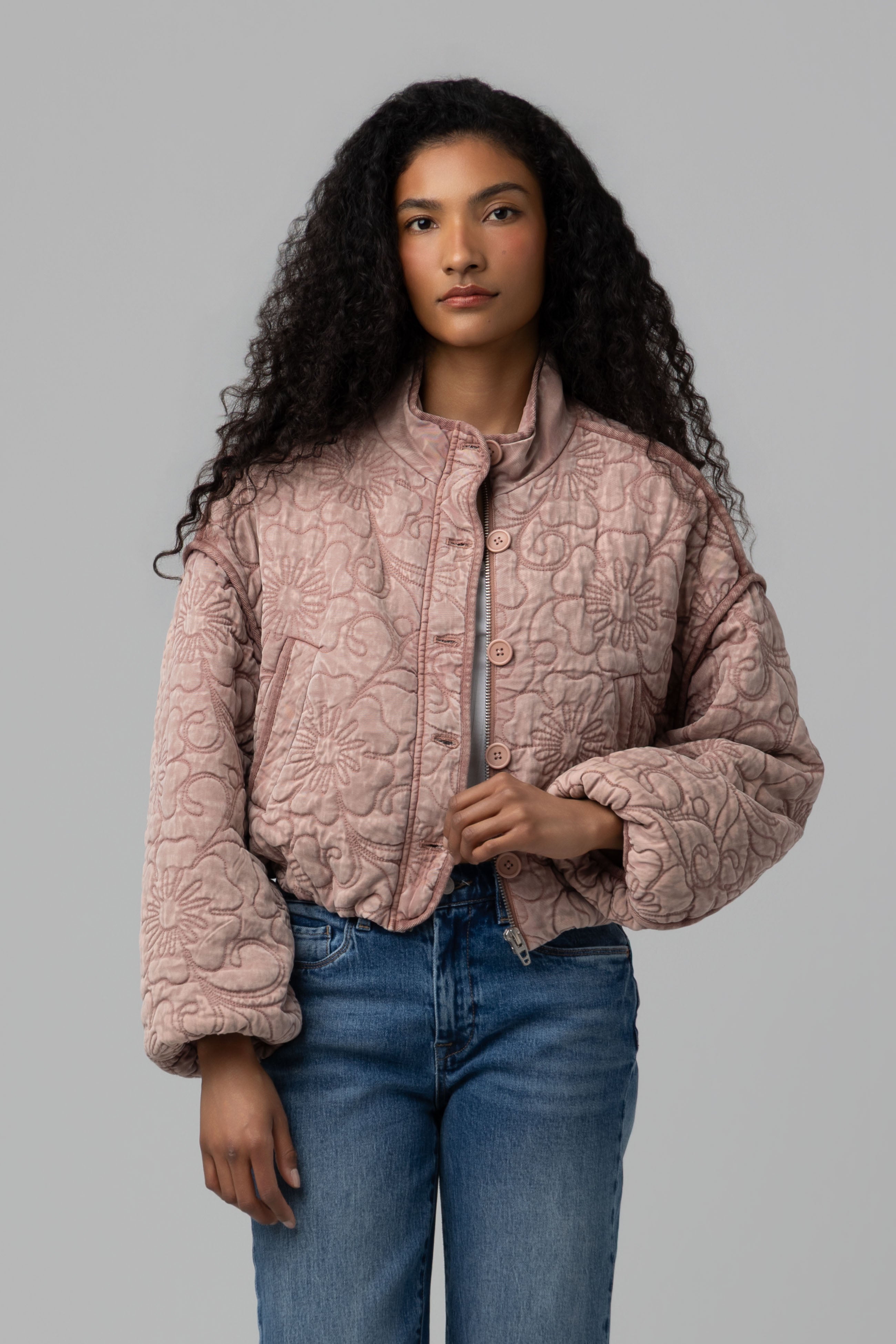 CHERRY ON TOP JACKETS - 18ZI5796_Cherry_On_Top_2579.jpg