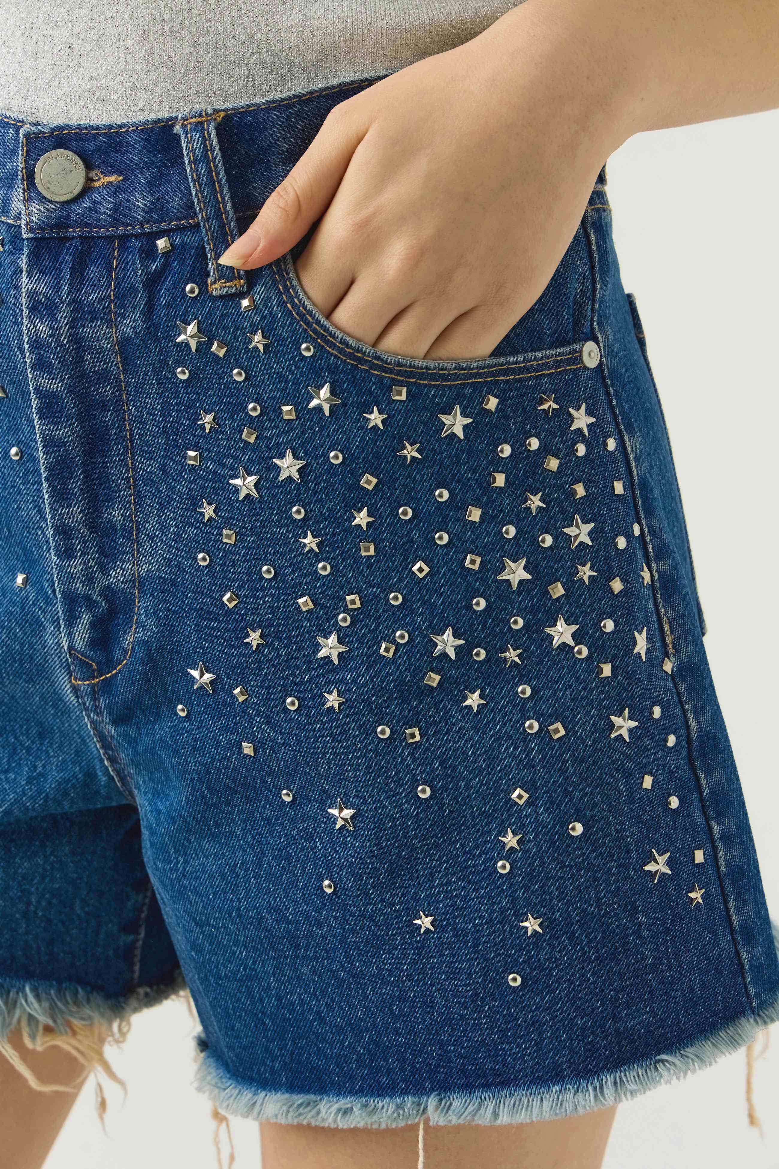 Reeve Silver Dreams Short