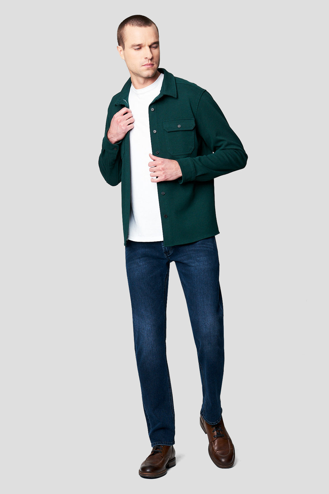 Foppish