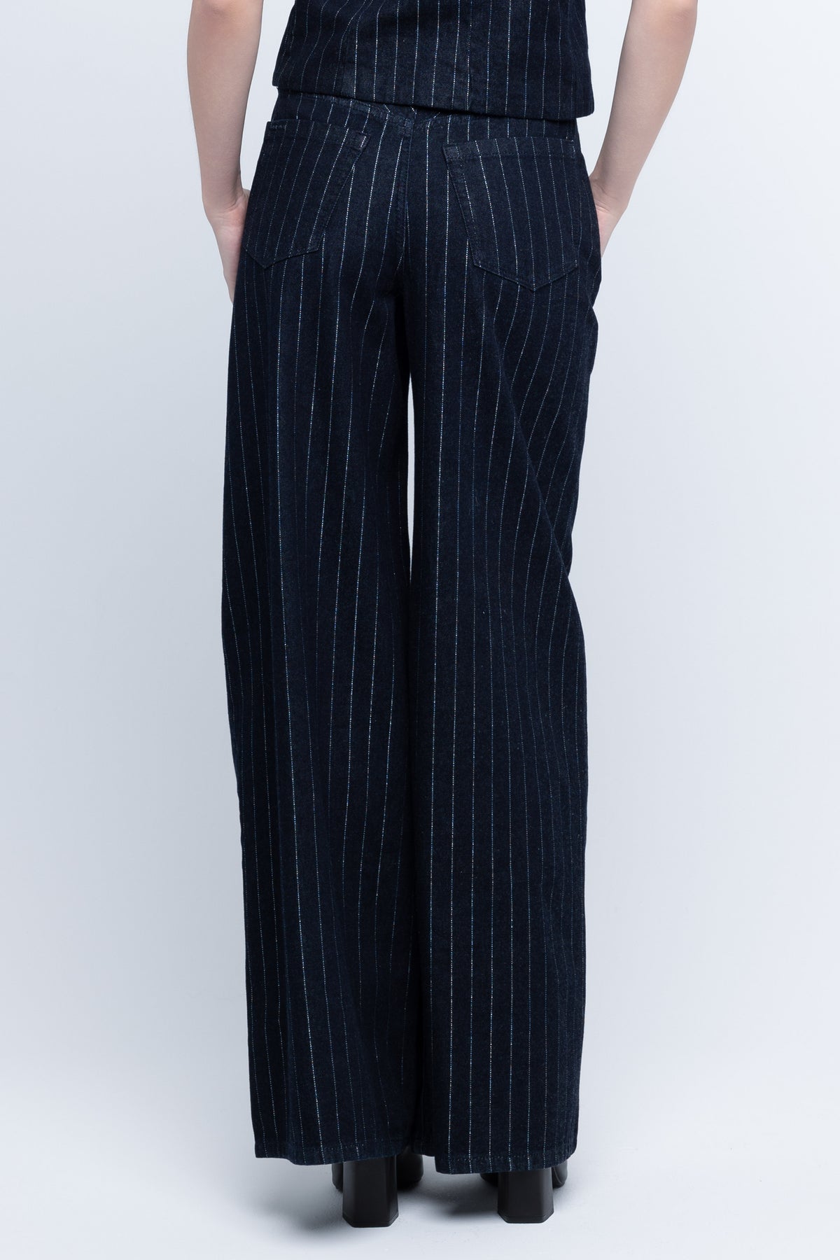 Steal The Spot Pant - 01ER3559_STEAL_THE_SPOT_0158.jpg
