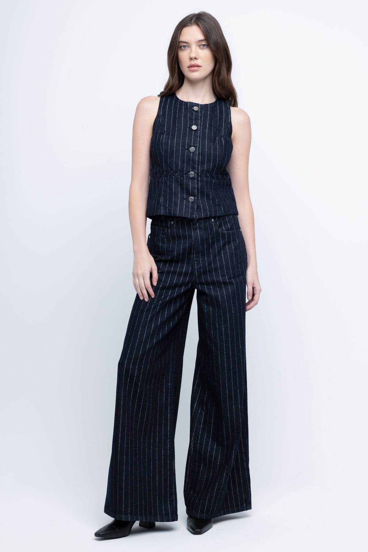 Steal The Spot Vest - 01ER4710_STEAL_THE_SPOT_0108.jpg