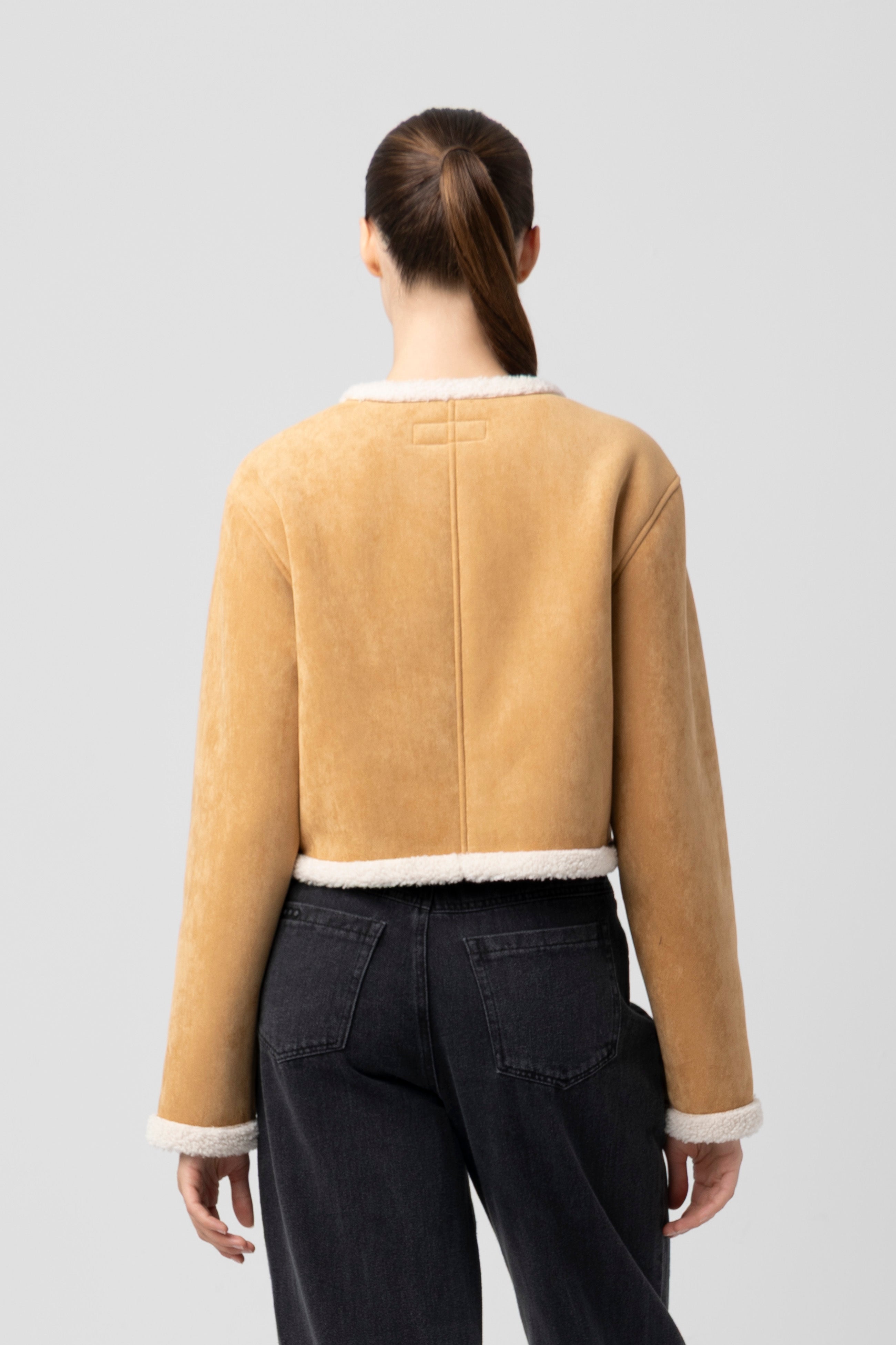 AHEAD OF CURVE JACKET