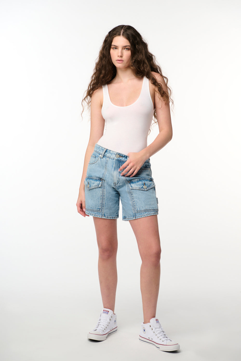 SHORTS - WOMEN