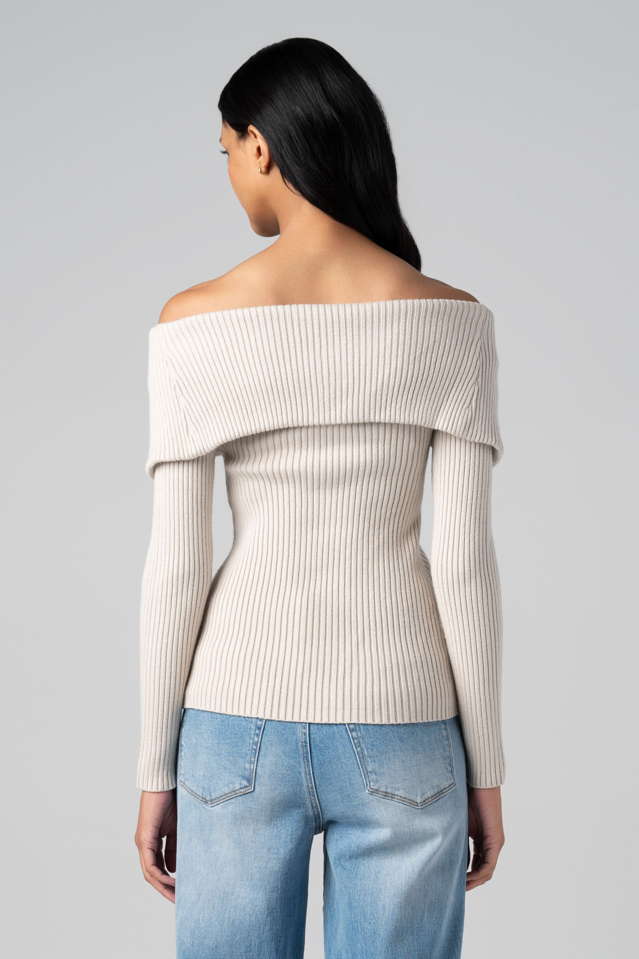 CRYSTAL CLEAR SWEATERS