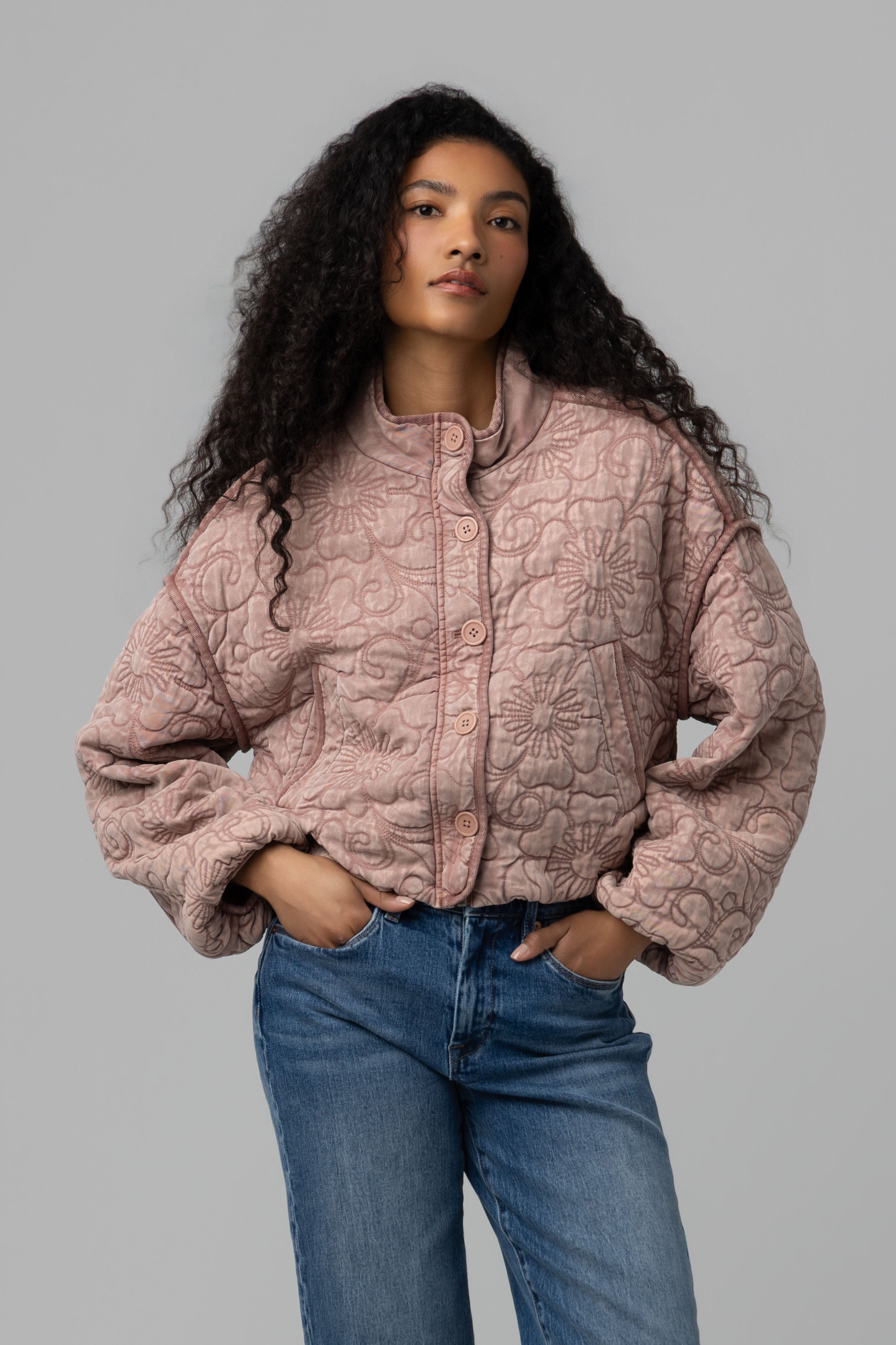 CHERRY ON TOP JACKETS - 18ZI5796_Cherry_On_Top_2594.jpg