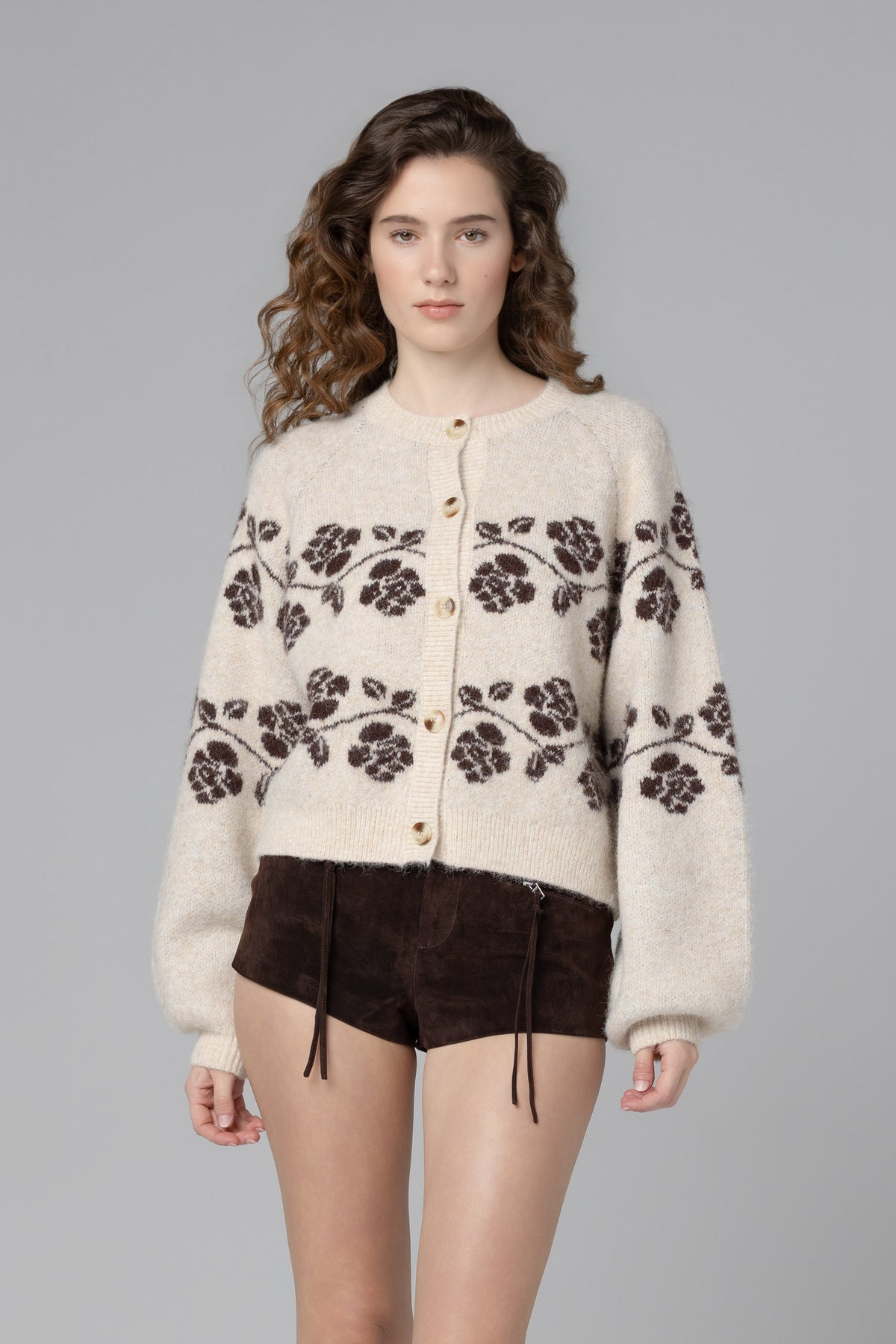 Favorite Place Sweaters - 28JP4694_Favorite_Place_1420.jpg