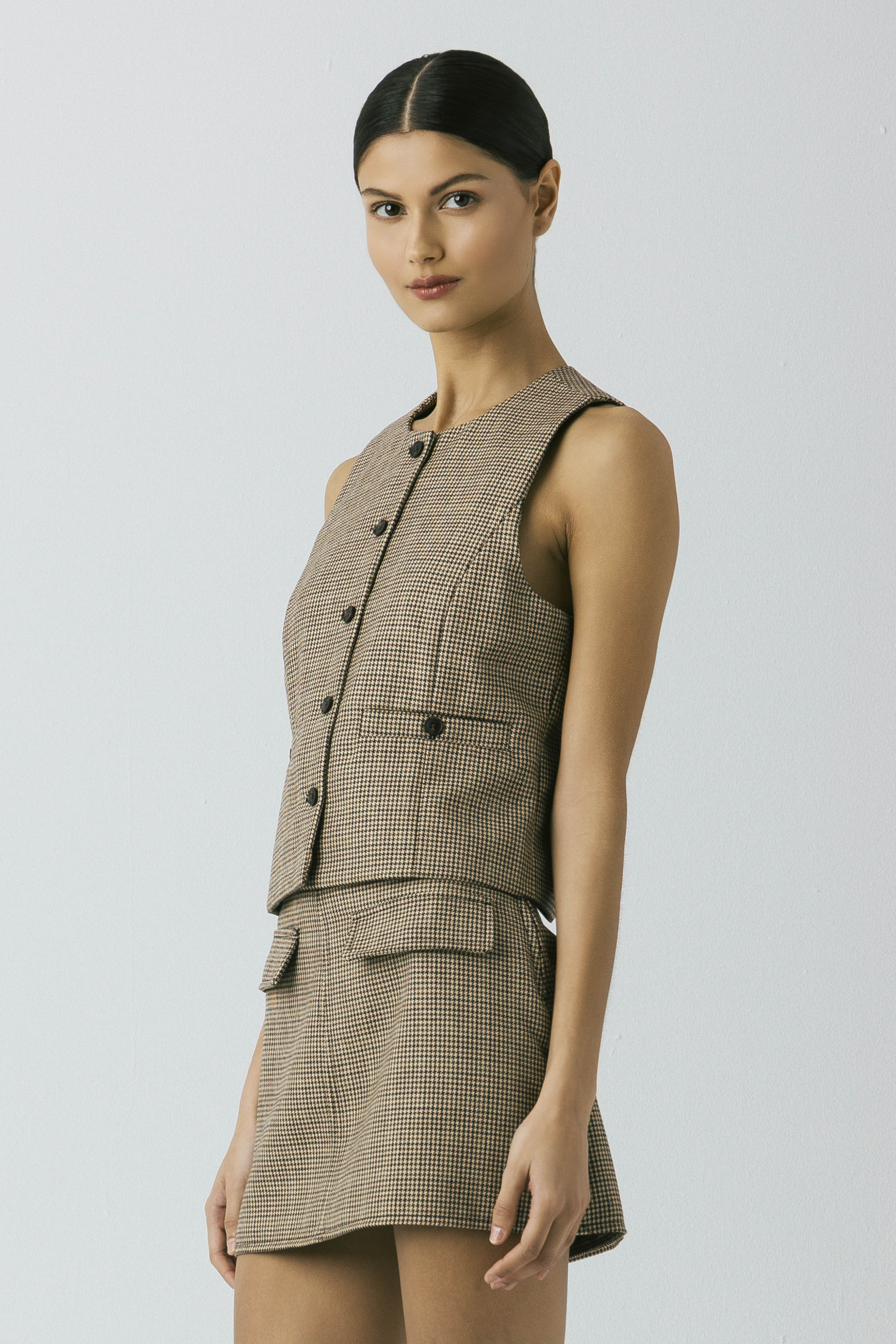 BETWEEN THE LINES VEST