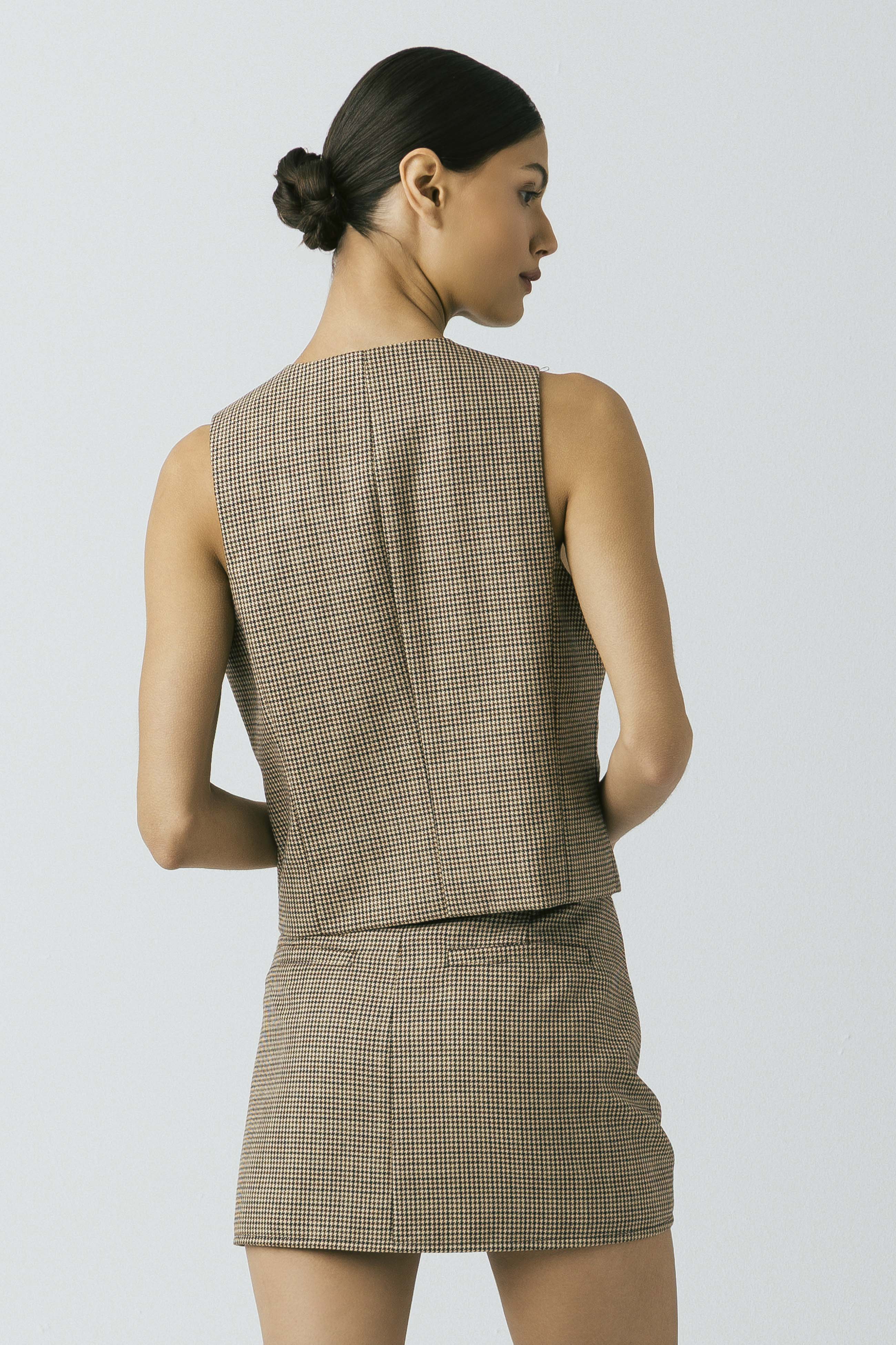 BETWEEN THE LINES VEST