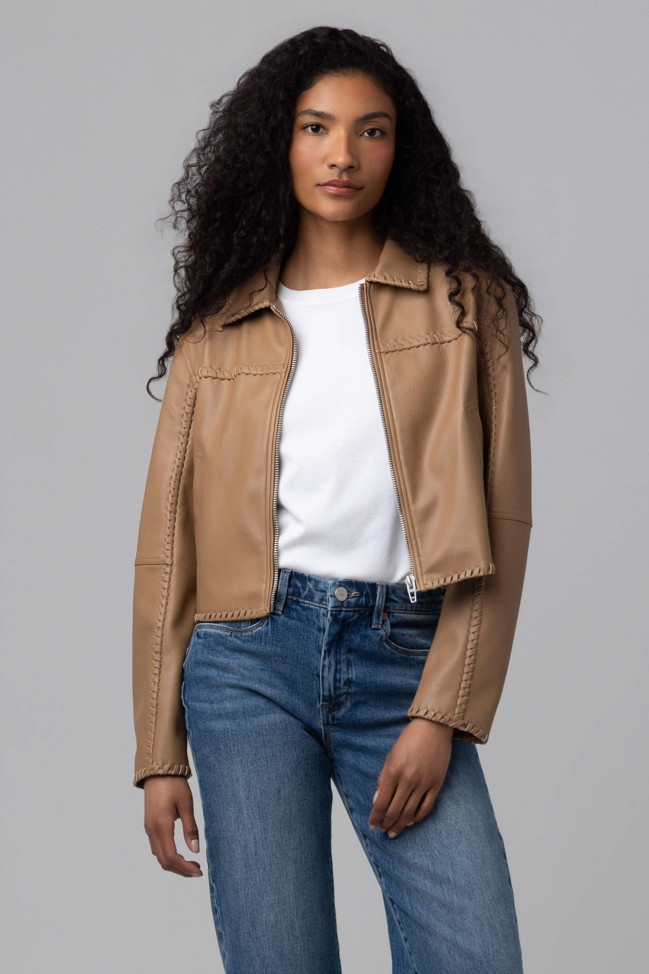 DESERT MOON JACKETS - 76XA5807_Desert_Moon_1605.jpg
