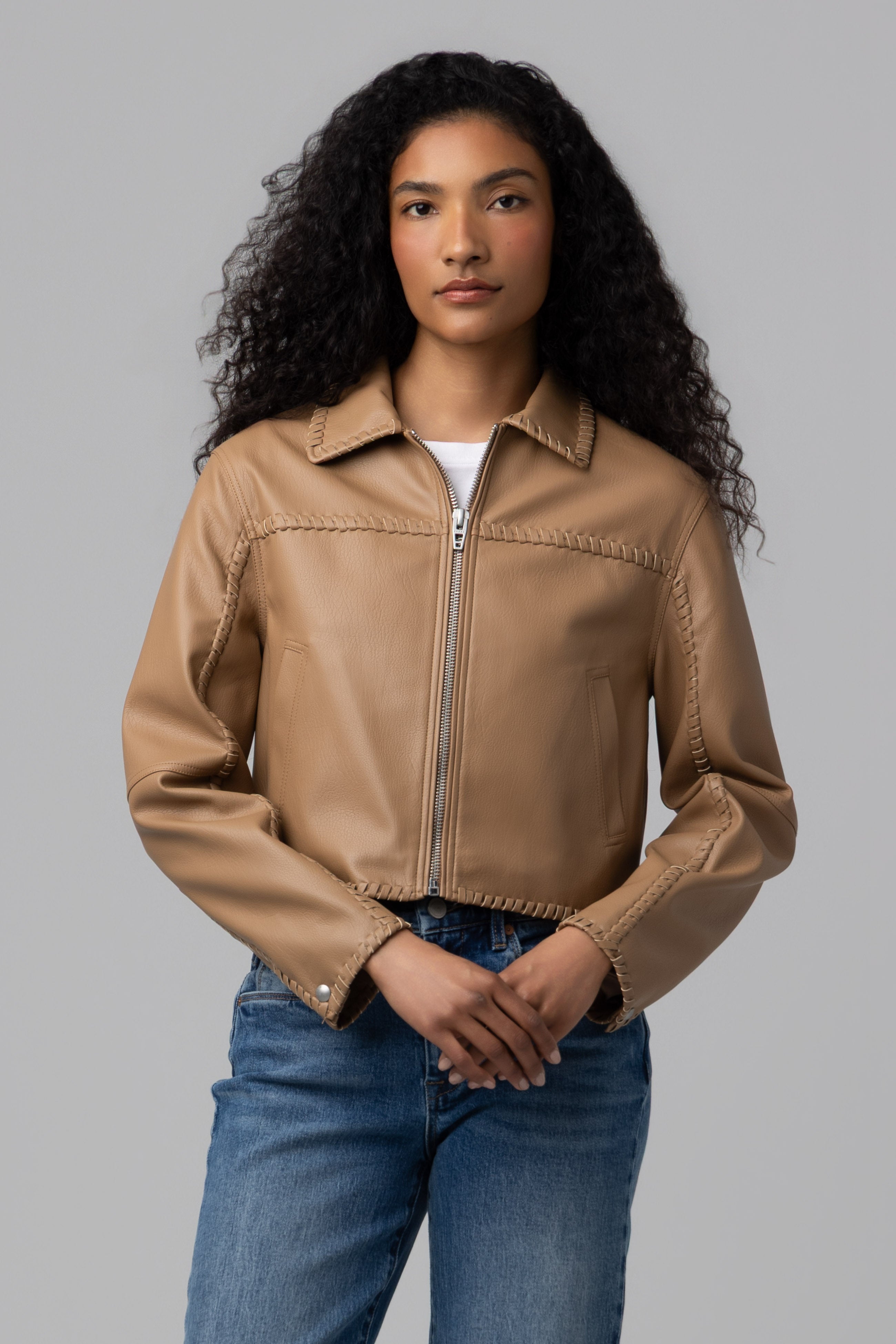 DESERT MOON JACKETS - 76XA5807_Desert_Moon_1629.jpg