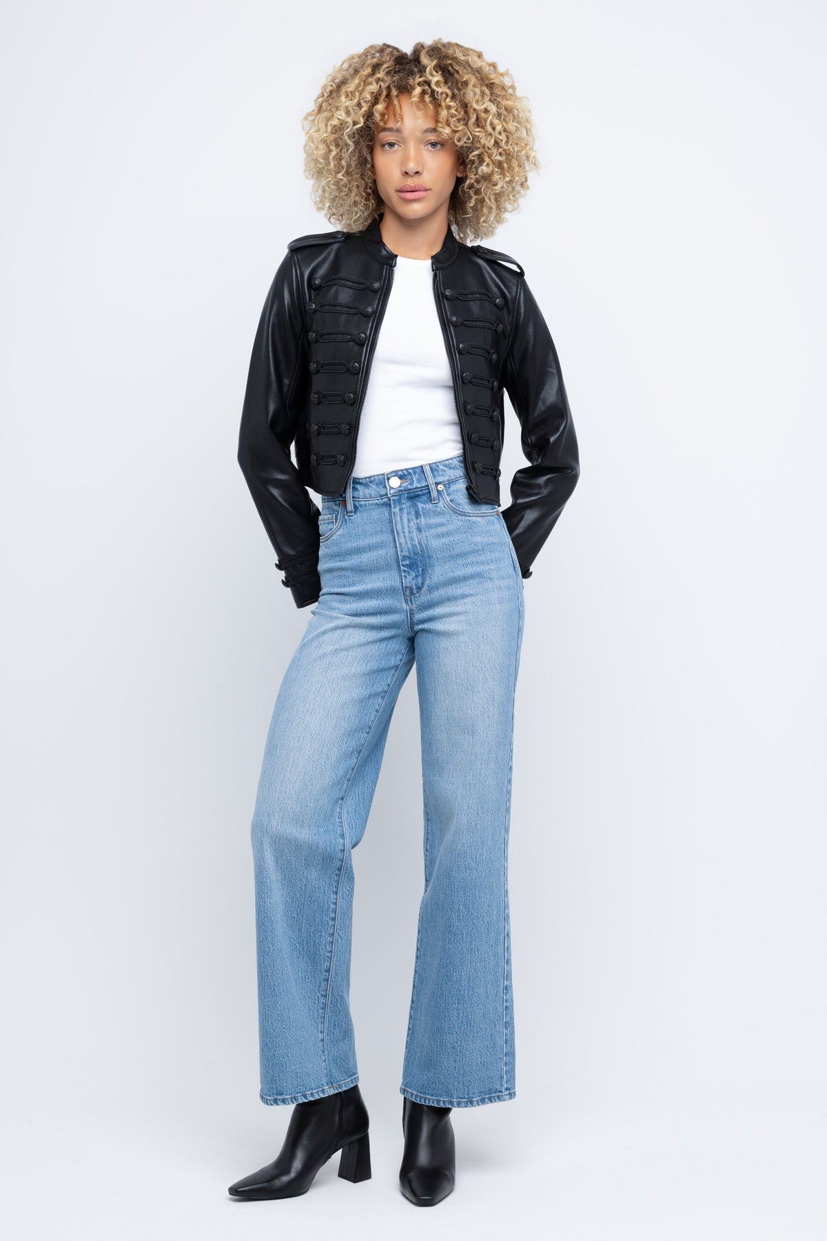 Take The Lead Jacket - 82XA5894_TAKE_THE_LEAD_2529.jpg
